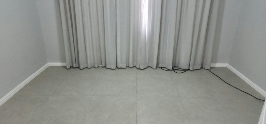 To Let 2 Bedroom Property for Rent in Surrey Estate Western Cape